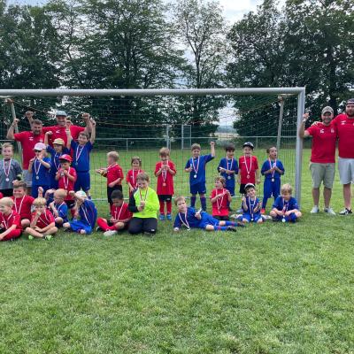 9dbb7cce B0e8 406a Bb45 F313e2d73307